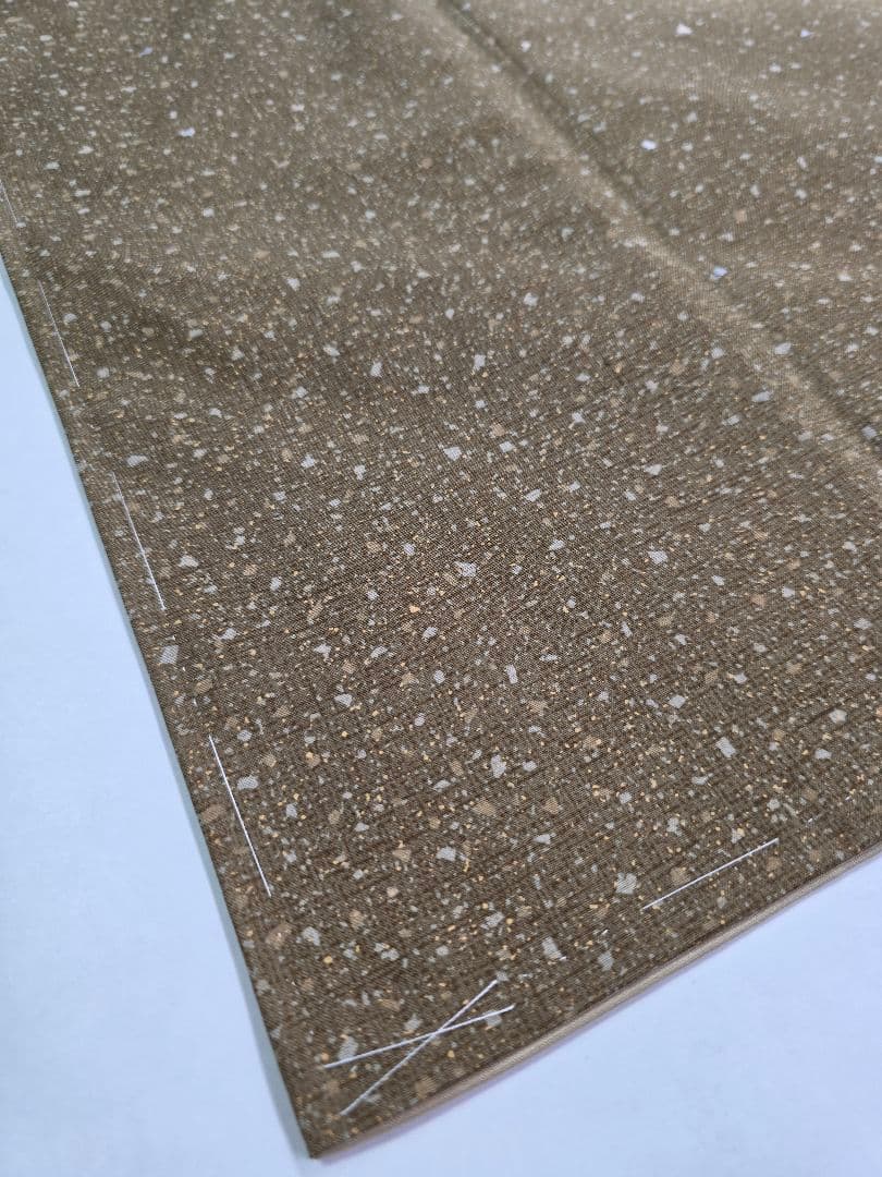 着物 本場大島紬 藤絹織物 最高峰 染め大島紬 未使用品 金銀刺繍 美品 正絹