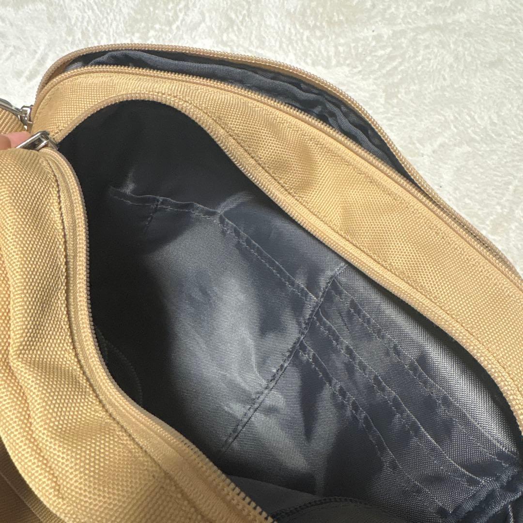 ballaholic ショルダーバッグ