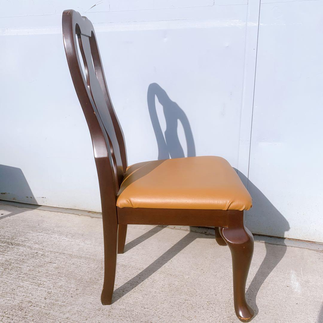 【送料込③】IDC大塚家具 クイーンズ アンティーク レザーダイニング椅子 猫脚