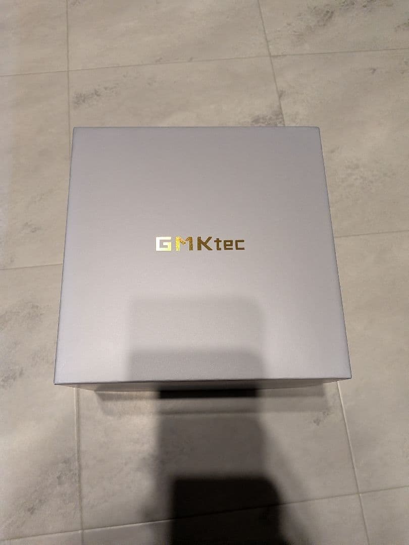 ミニPC GMKtec Ryzen 7 7840HS 32GB 1TB