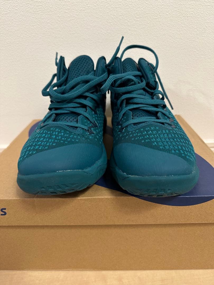 UNPRE ARS アンプレアース　asics 新品未使用　バッシュ