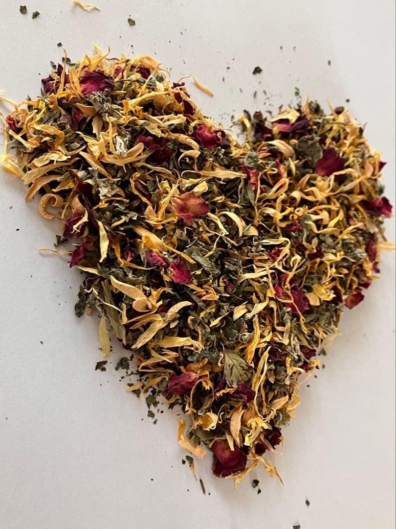 ファンジン よもぎ蒸しセット 厳選ハーブと無農薬よもぎの至福のよもぎ蒸しセット‼️