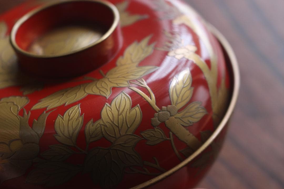 時代逸品！上質朱漆に極上牡丹蒔絵の映えるお椀2点（検輪島塗蒔絵椀吸い物椀