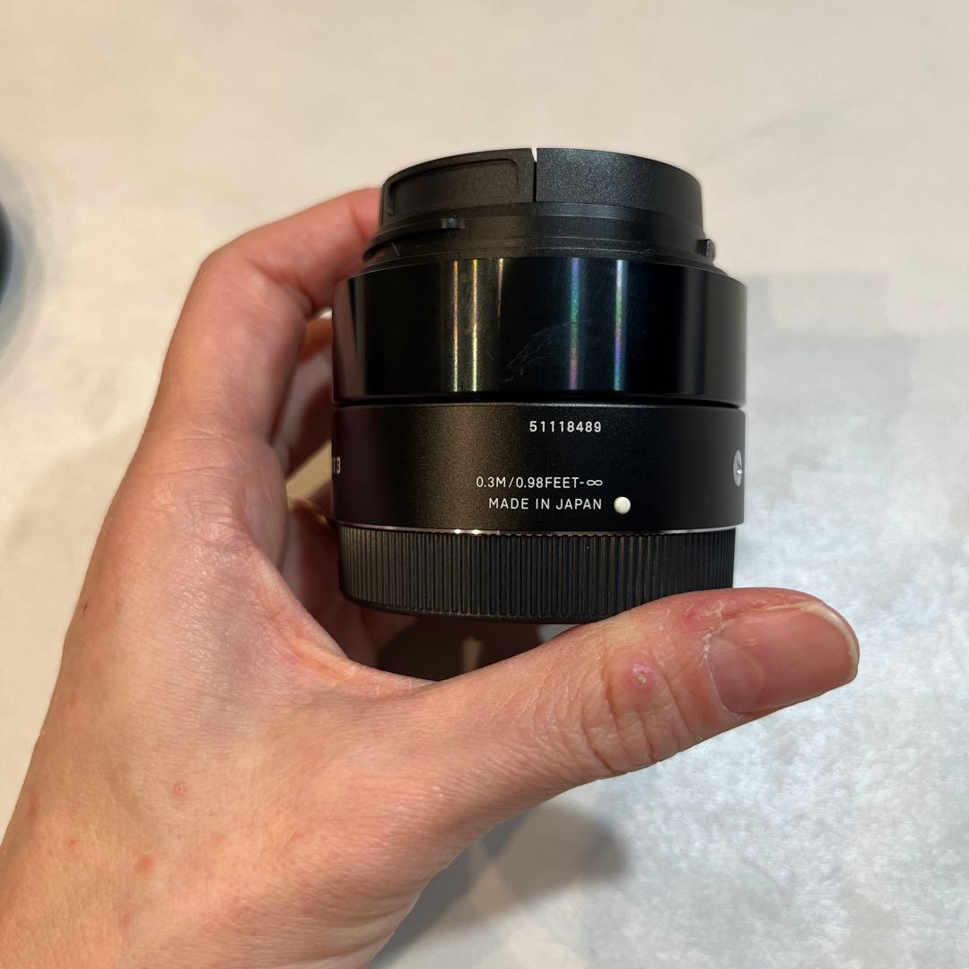 シグマ 30mm F2.8 DN ソニーEマウント用 ブラック