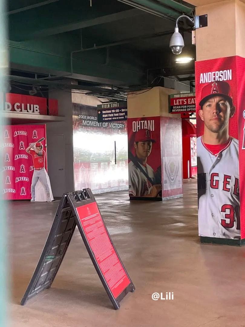 公式　現地購入　Angels　大谷翔平　ユニフォーム　S サイズ　エンジェルス