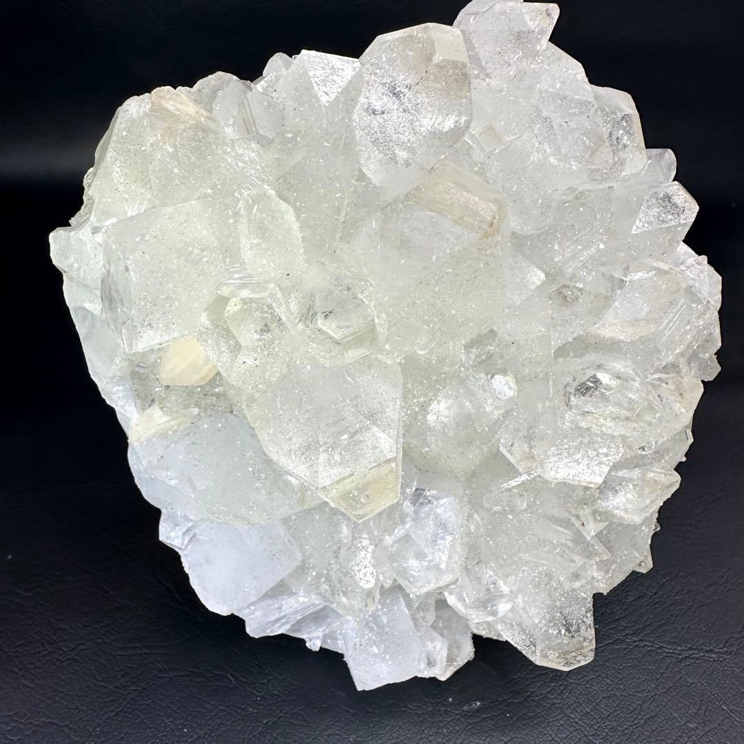 5A級天然石 アポフィライト 虹☆綺 麗☆キラキラ インド産の魚眼石A709