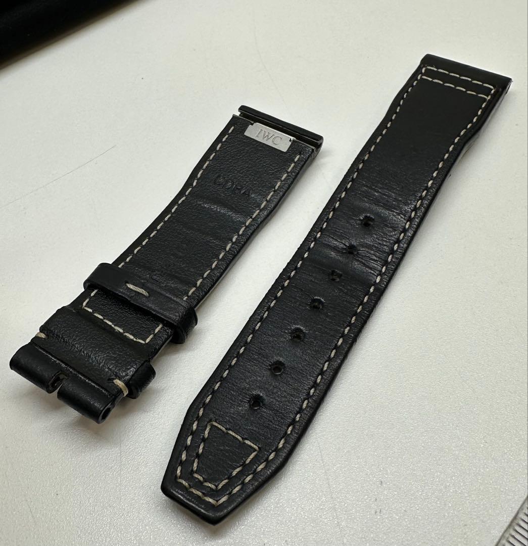 IWC ブラックレザーベルト 専用ケース付き