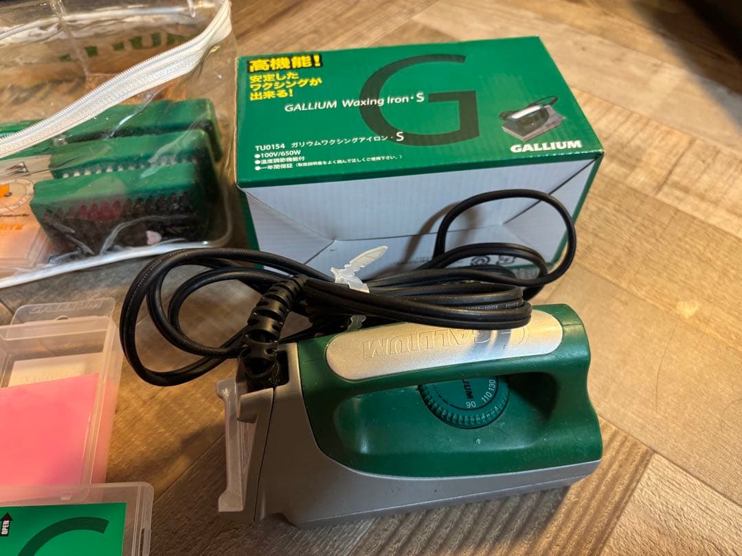 スノーボードのワックスがけセット