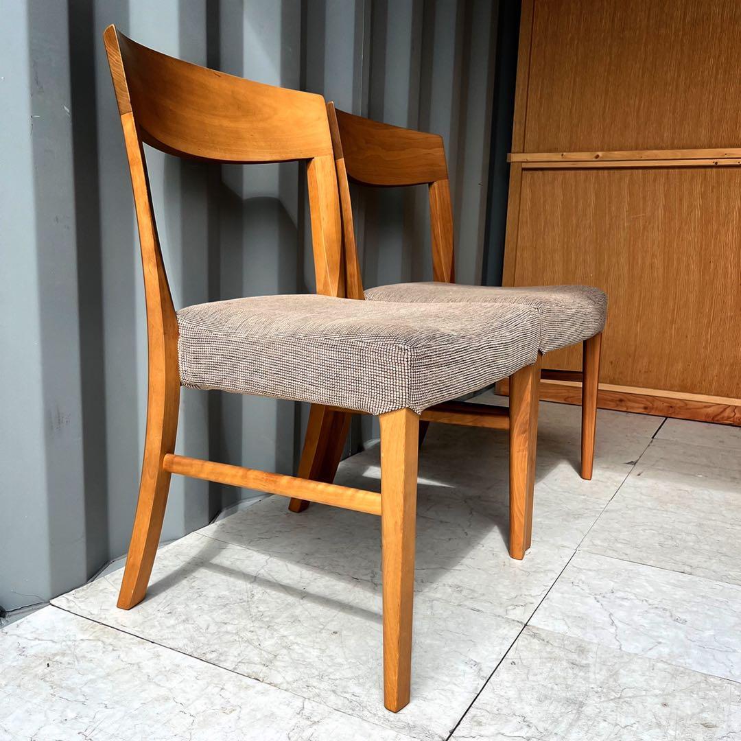 取付無料！カリモク家具 北欧風ナチュラルファブリックダイニングチェア２脚✨