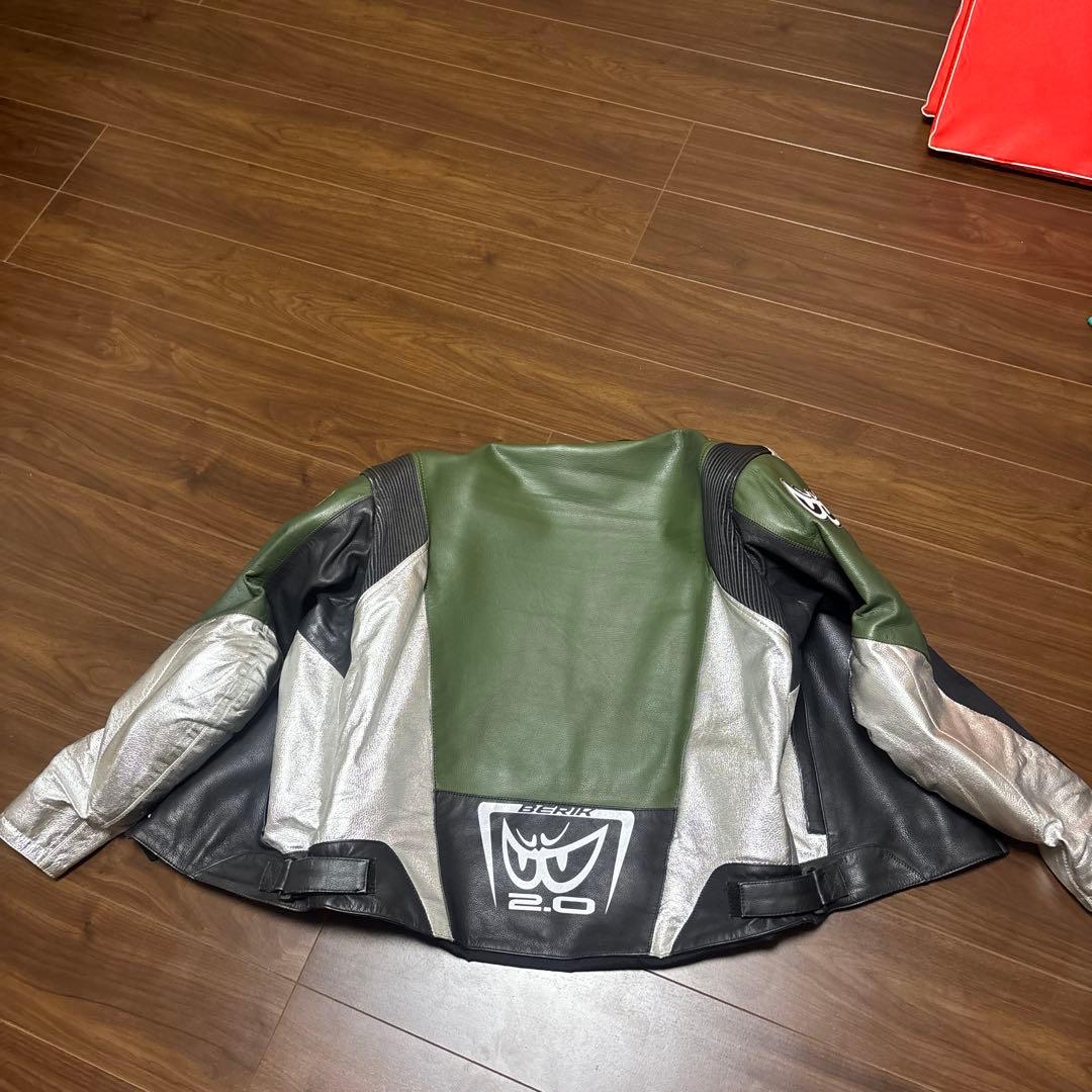 BERIK RACE-DEP 2.0 ジャケット サイズ56 黒/緑/銀