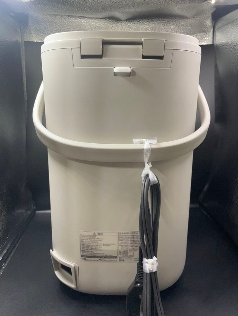 【美品】2025年製モデル　YAMAZEN 置き型加湿器 EKS-V3(W)