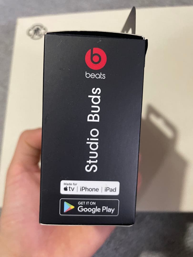 新品未使用　Beats Studio Buds ワイヤレスイヤホン