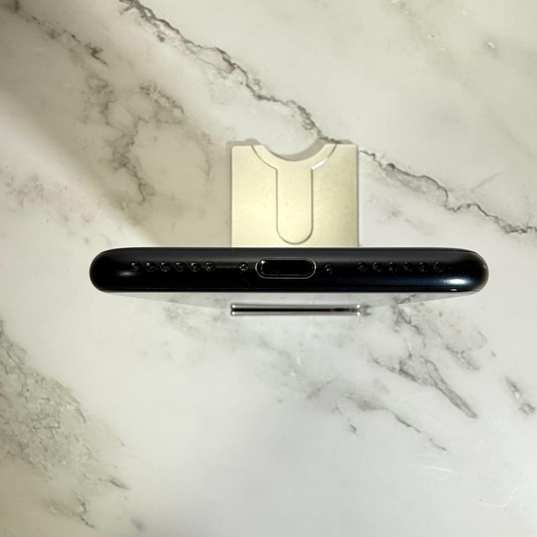 ★美品　iPhone SE 3 (第3世代) 256GB SIMフリー