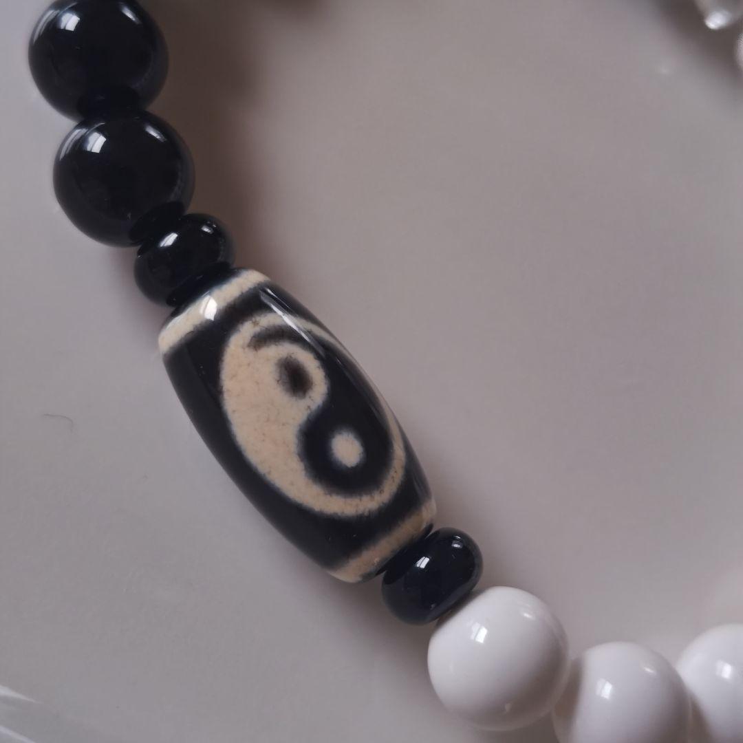 新作♡陰陽太極天珠、黒北投石、天然ホワイトオニキス