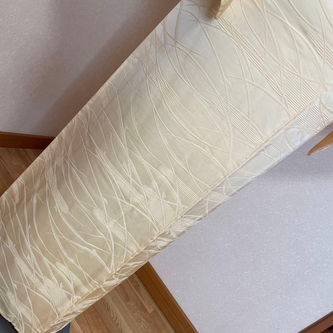 りんご　伊と幸謹製　優しい卵色の色無地