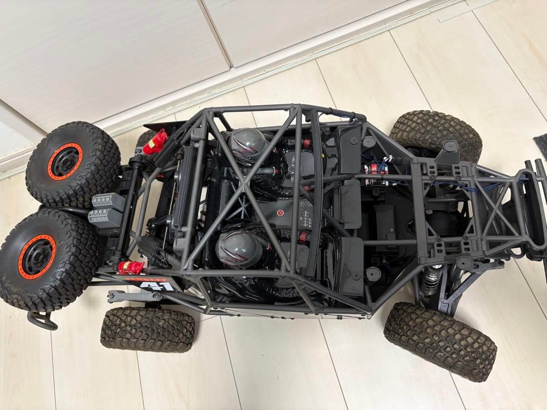 Traxxas UDR 1/7オフロードRCカー まさ