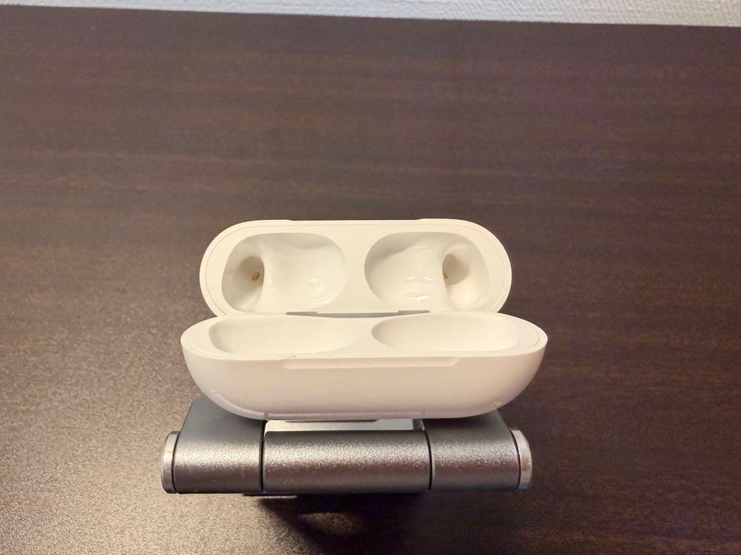 超美品 AirPods Pro 第二世代 ライトニング 本体 ホワイト