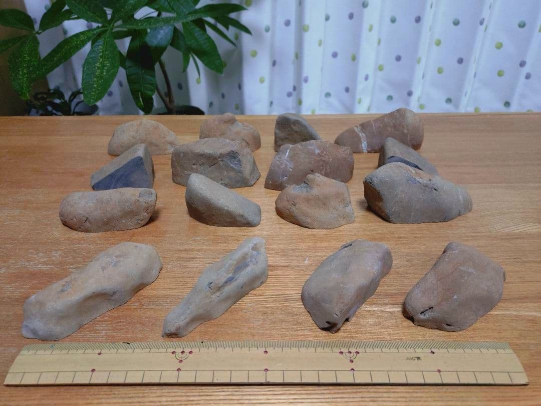 結婚式　席札　テーブルナンバー　アクセサリースタンド　ペーパーウェイト　大理石？