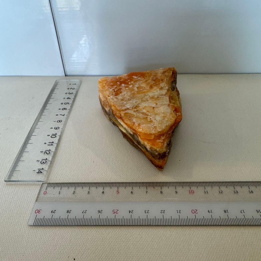 北海道石　然別オパール　蛍光オパール324g