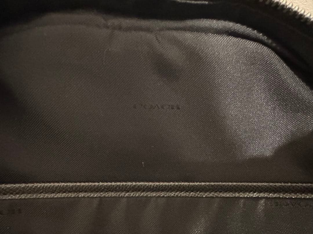 【ハツ】COACH(コーチ)ブラックレザーリュック 本革