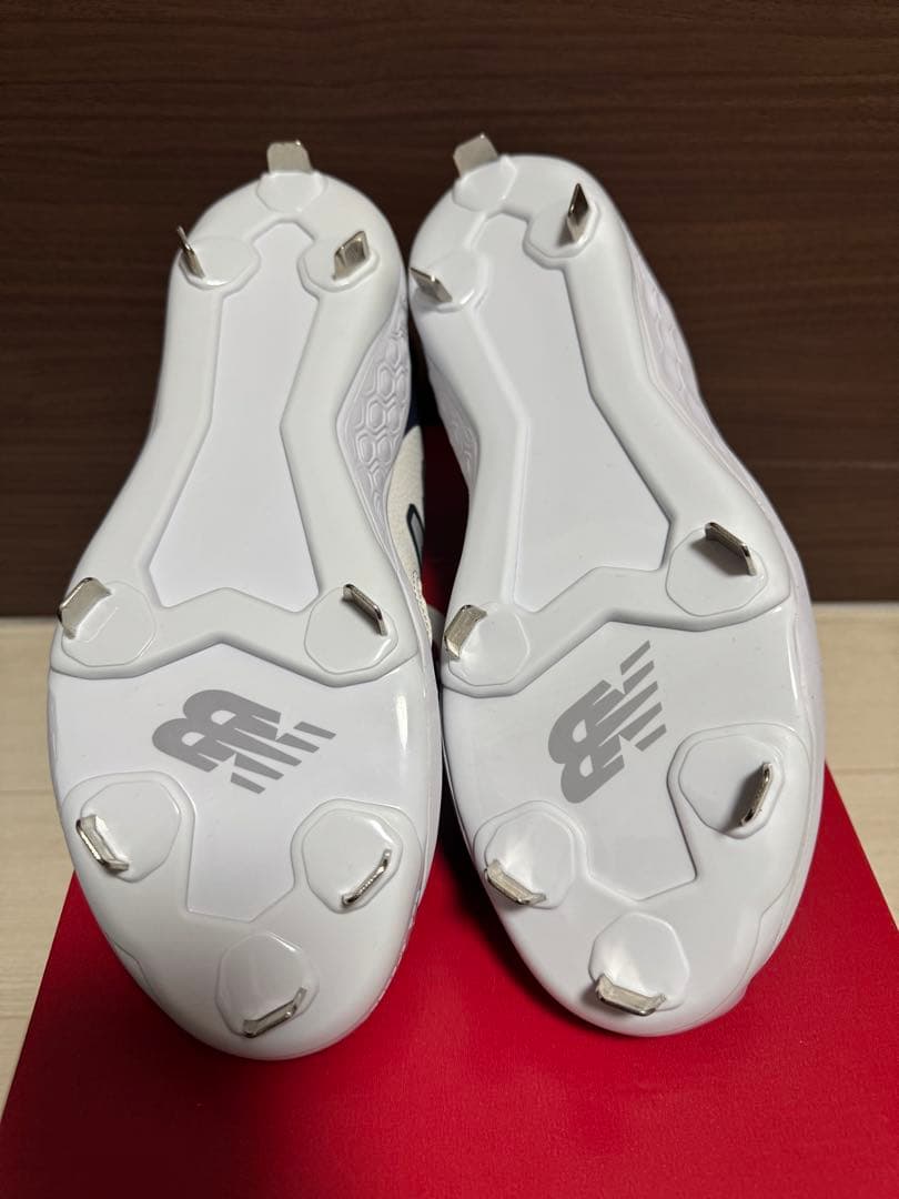 世界限定5足 村上宗隆 サイン入り ニューバランス スパイク