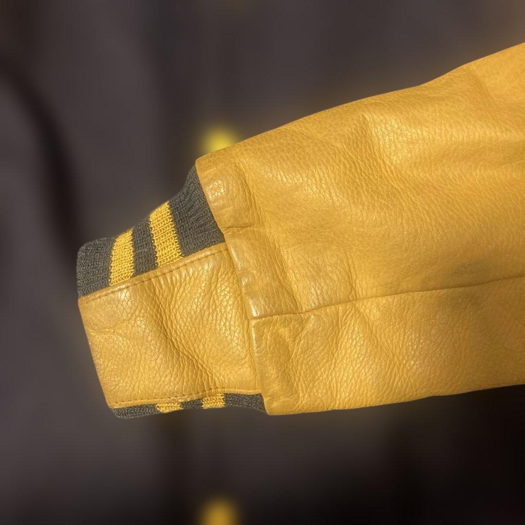 ゴールデンベア　スタジャン