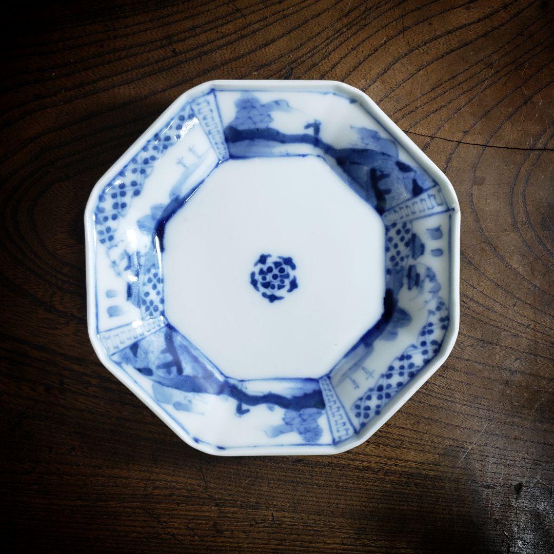 皿　八角皿　古伊万里　山水　風景　五弁花　染付　訳あり　欠け
