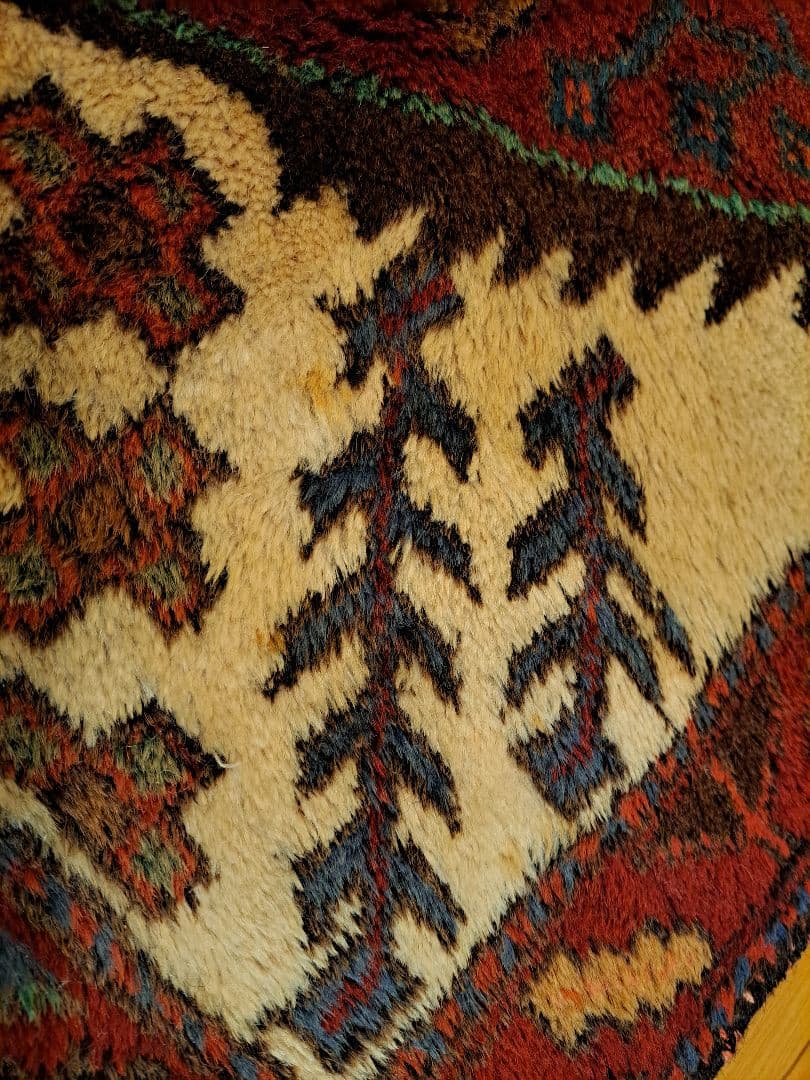 イラン　トライバルラグ　ヴィンテージラグ　ウール　手織り　ペルシャ絨毯