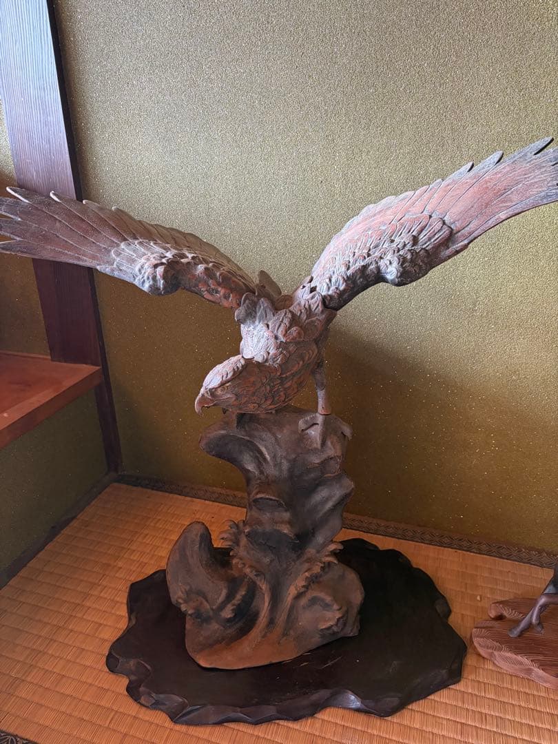 鷹？鷲？、馬、熊の置物3点セット