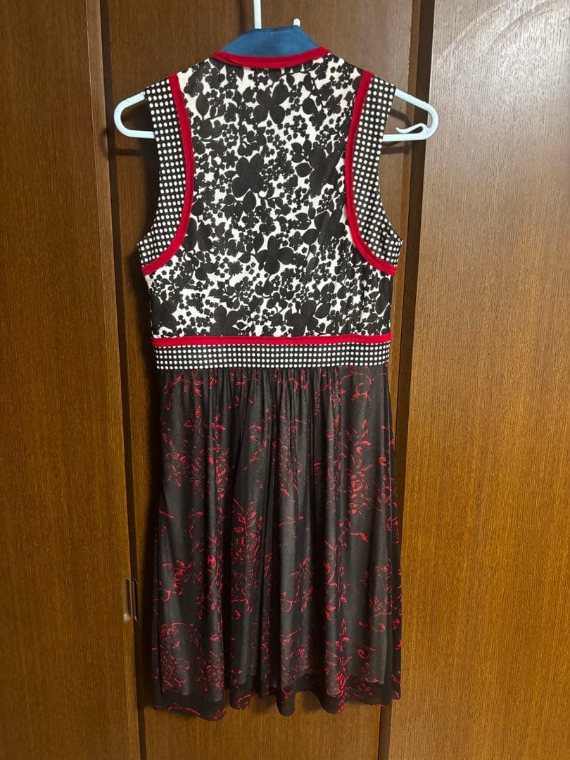 【超美品】VIVIENNE TAM ワンピース