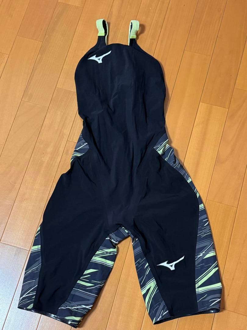 ミズノ　GX SONIC NEO SL競泳水着 レディースLサイズ