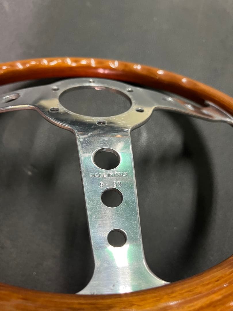 MOMO Super Indy ステアリングホイール