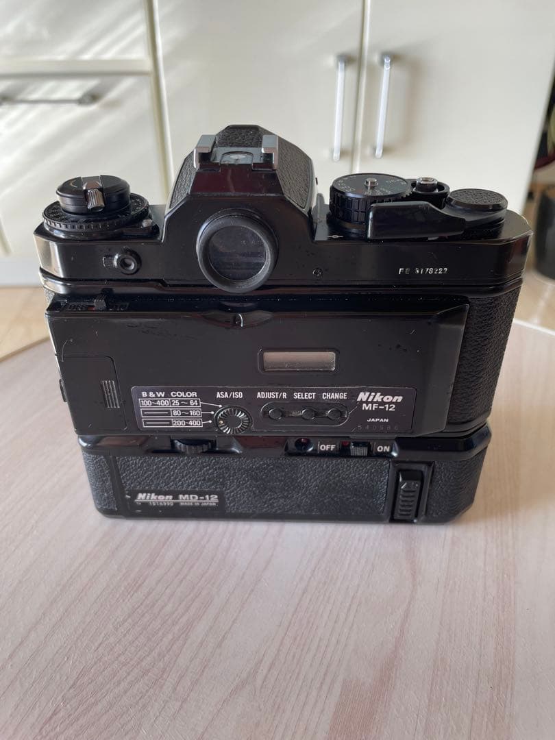 Nikon ニコン 人気の一眼レフカメラ FE 黒　MD-12/MF-12