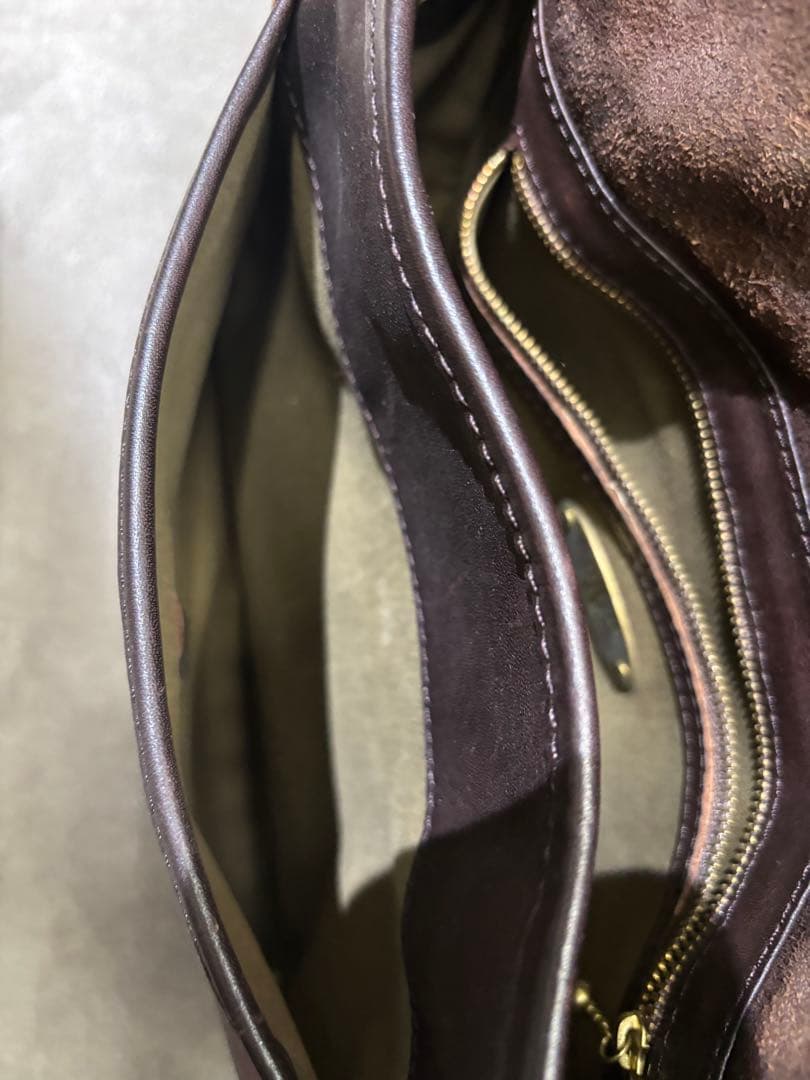 SLOW レザー ショルダーバッグ ダークブラウン