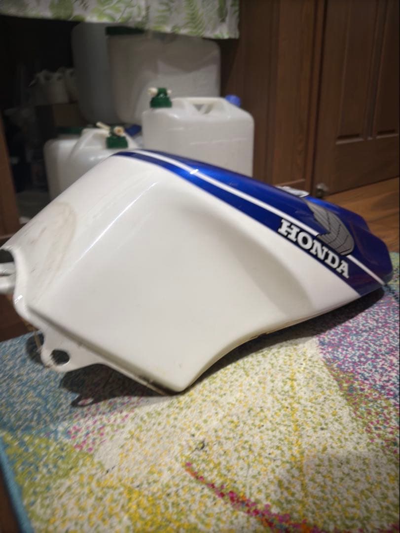 HONDA CBR400F二型カラータンク【spさん専用】