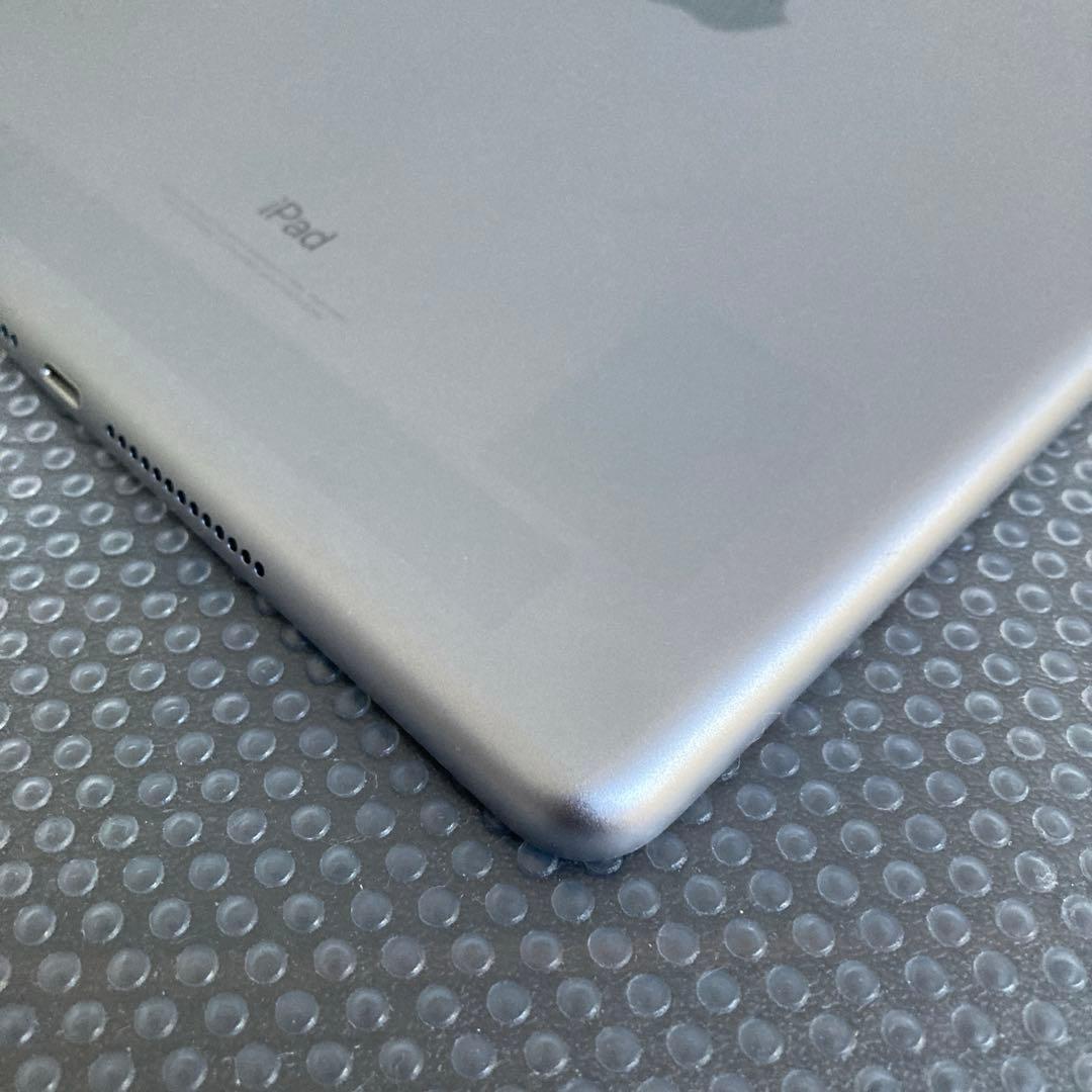 555【早い者勝ち】電池ほぼ新品☆iPad6第6世代 32GB WIFIモデル☆