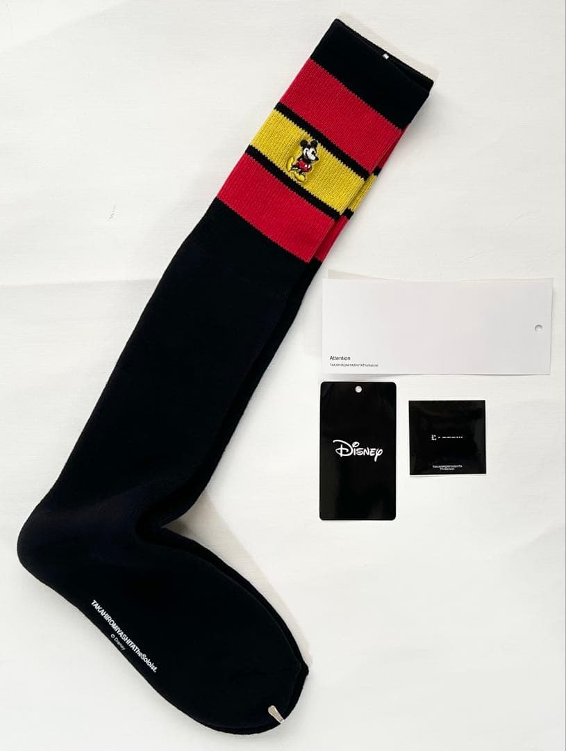 新品soloistソロイスト刺繍 ミッキーマウス 黒 ロングラインソックス 靴下