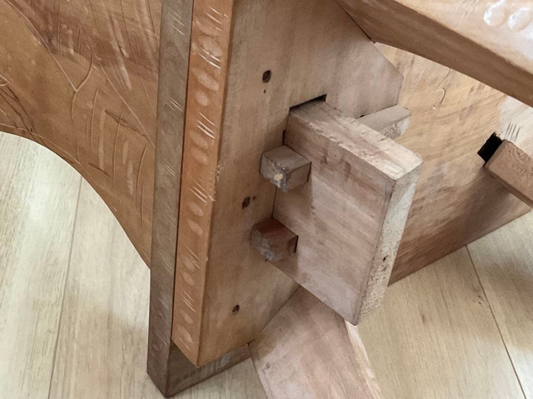 軽井沢彫り　桜彫刻　ダイニングチェア　椅子　イス　軽井沢彫　伝統工芸品