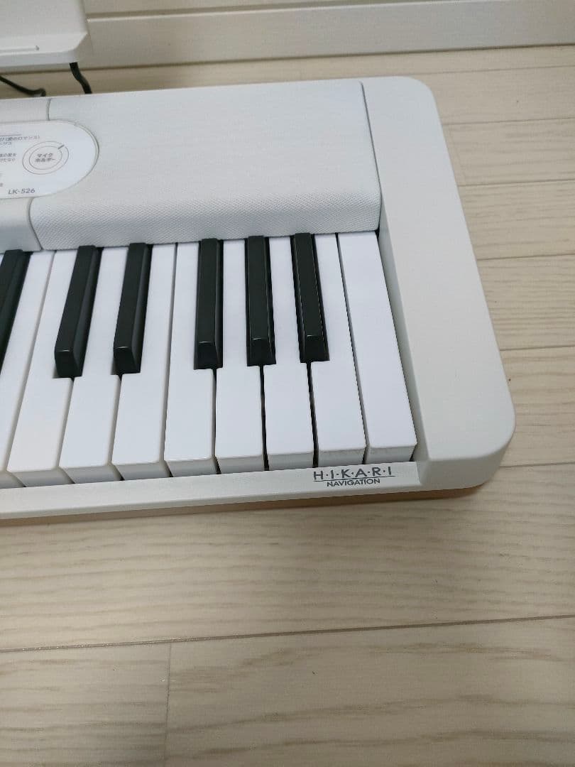 カシオ　電子キーボード　LK-526 2022年製