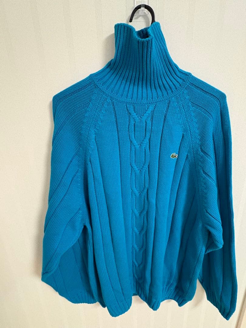 LACOSTE ケーブル編み タートルネックセーター