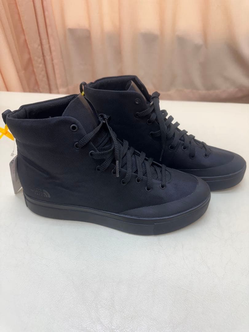 新品　シャトルレースハイウォータープルーフThe North Face