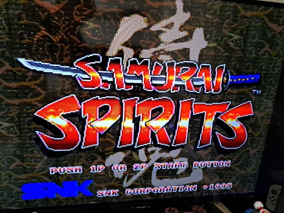 希少　SNK NEO-GEO 本体 コントローラー2個　ネオジオ 本体