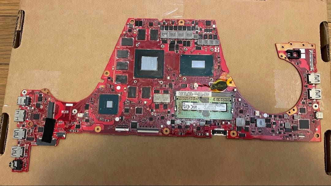 ASUS ZEPHYRUS GX501GI マザーボード修理アップグレードに使用