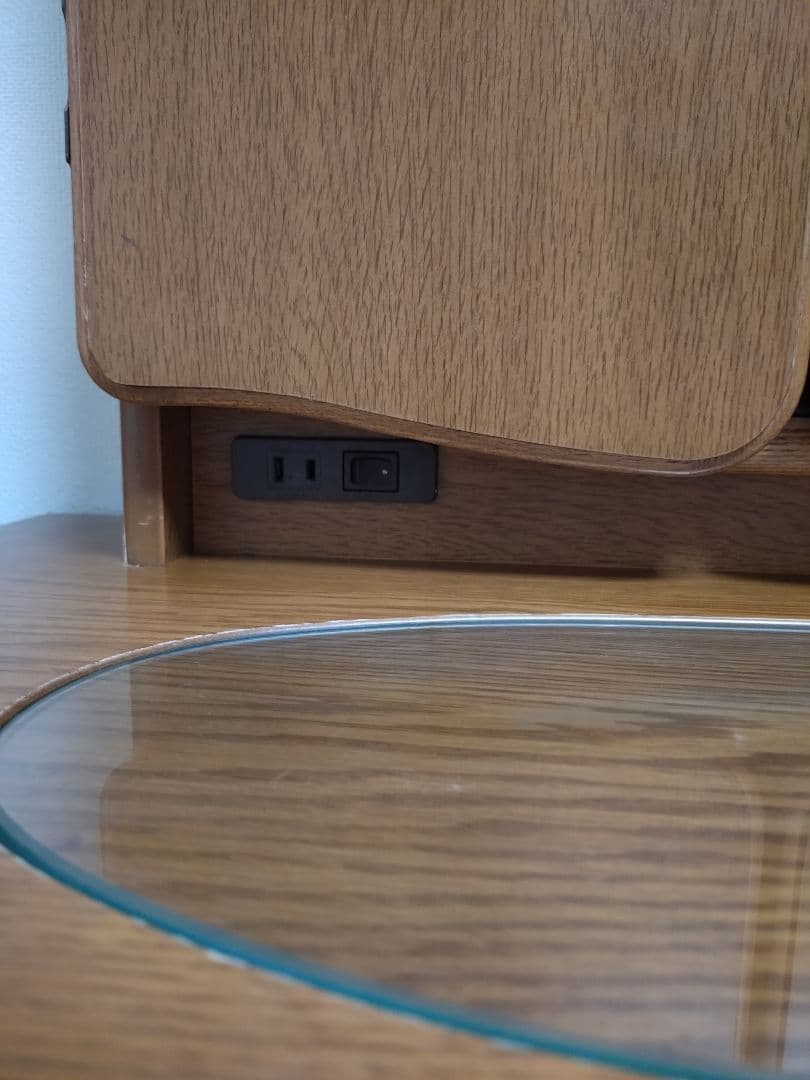 木製 三面鏡ドレッサー（収納たっぷり・鏡裏収納・コンセント付き）