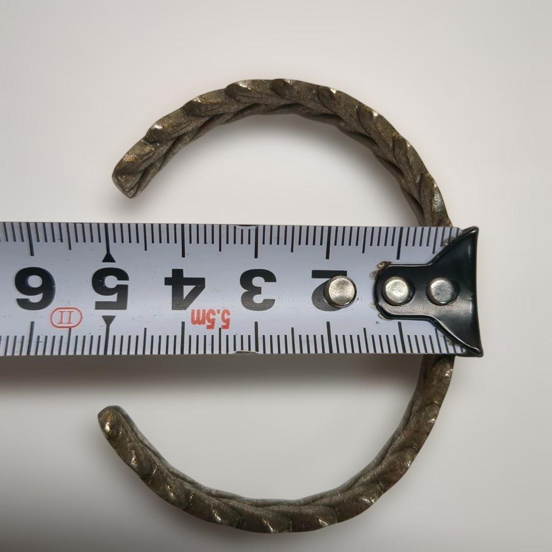 HTC 　真鍮製バングル