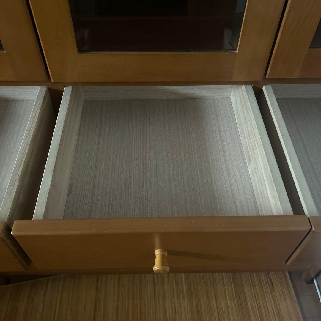 食器棚　キッチンボード　9月末迄の出品予定