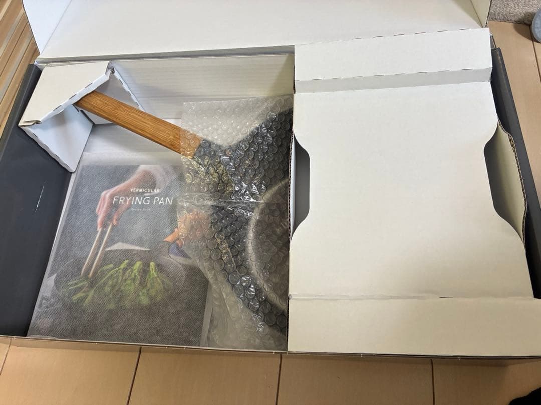 VERMICULAR バーミキュラ FRYING PAN 28cm ムテキバリア