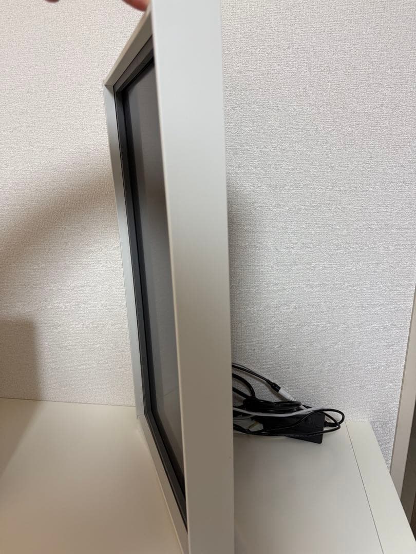 【美品】Atmoph Window 2 窓型スマートディスプレイ