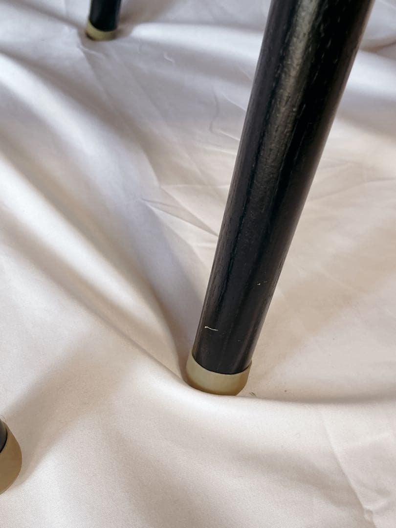 Red Pandaニトリ Nシールド ゲーリッグ 3＆2 ダイニングチェア