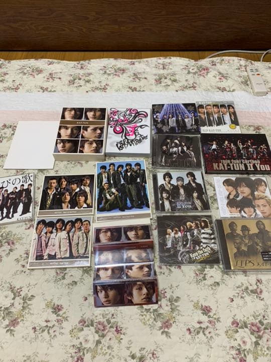 お得☺︎！新品・初回限定含む　KAT-TUNまとめうり